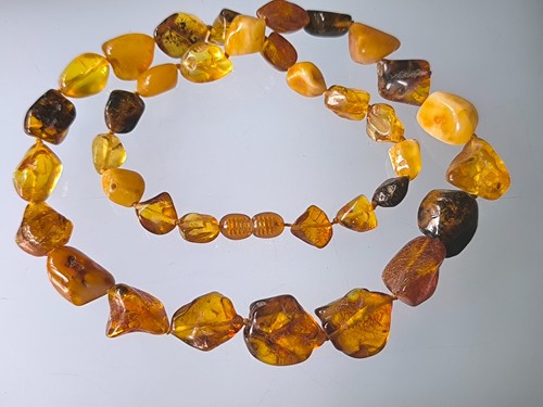 Bernstein kette aus natur - bernstein,