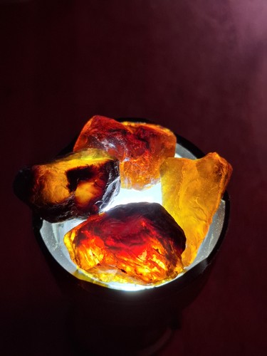 Blauer bernstein aus sumatra - sumatra,
